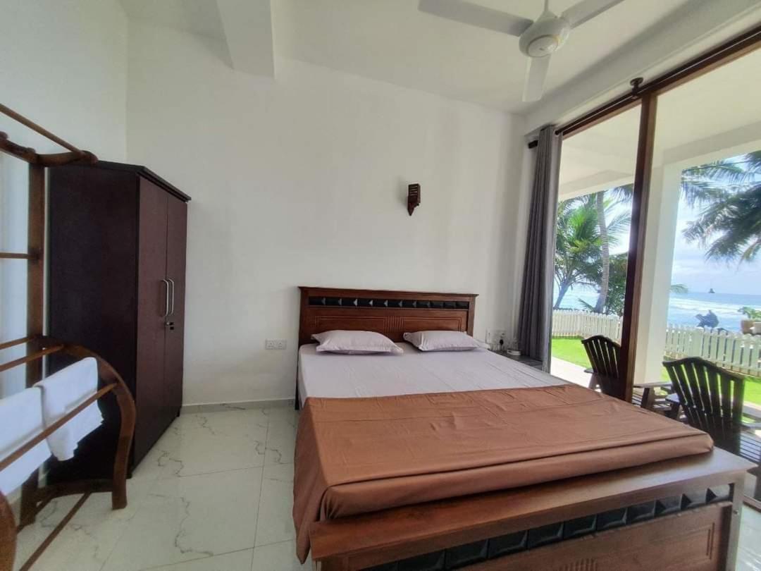Turtle Beach House Batigama Exterior foto