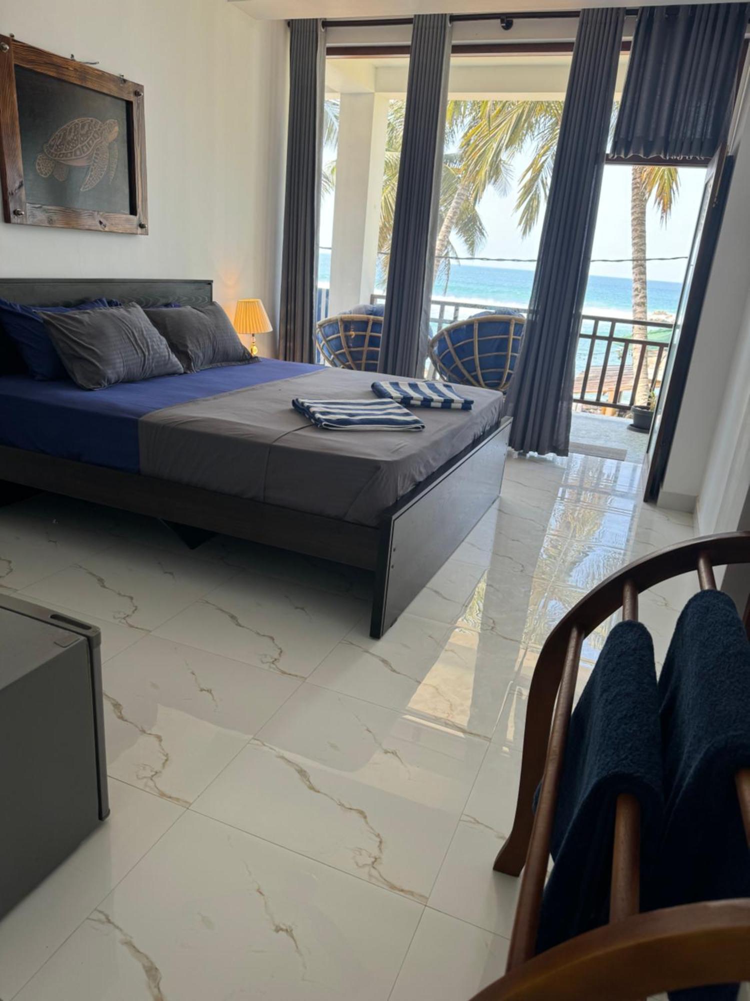 Turtle Beach House Batigama Exterior foto